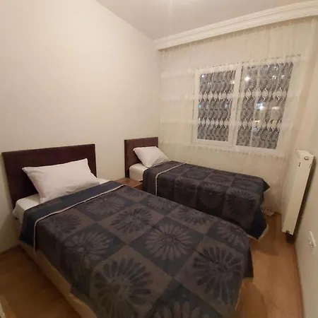 Iniovia 3 Apart Apartment *